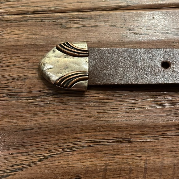 Chico’s Women’s Logan Trouser Leather Brown Belt - Picture 3 of 7